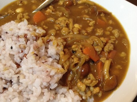 時短カレー♪なめこと挽き肉のカレー